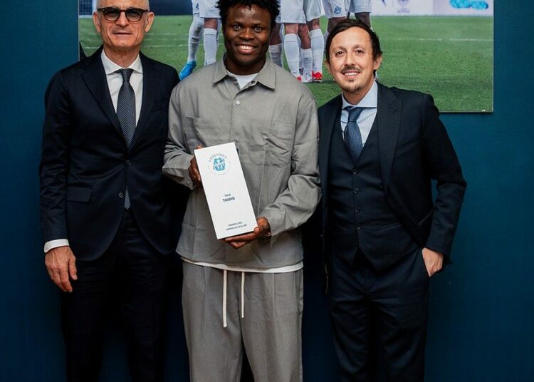 Taye Taiwo Inducted into Olympique Marseille’s Hall of Fame