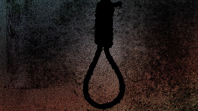 Man Found Hanging on Ibadan Roadside